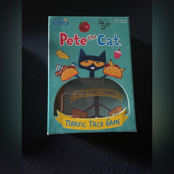 ‼️Mix and Match 3 items for $5‼️ Pete the Cat Taco Game - Picture 1 of 2